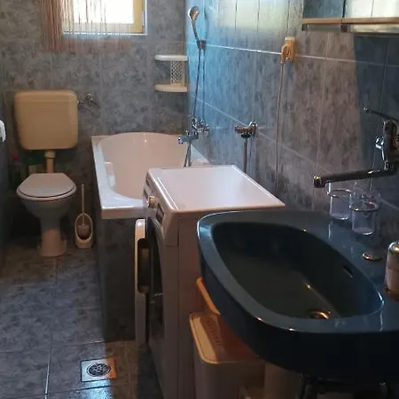 Bude Kaprije